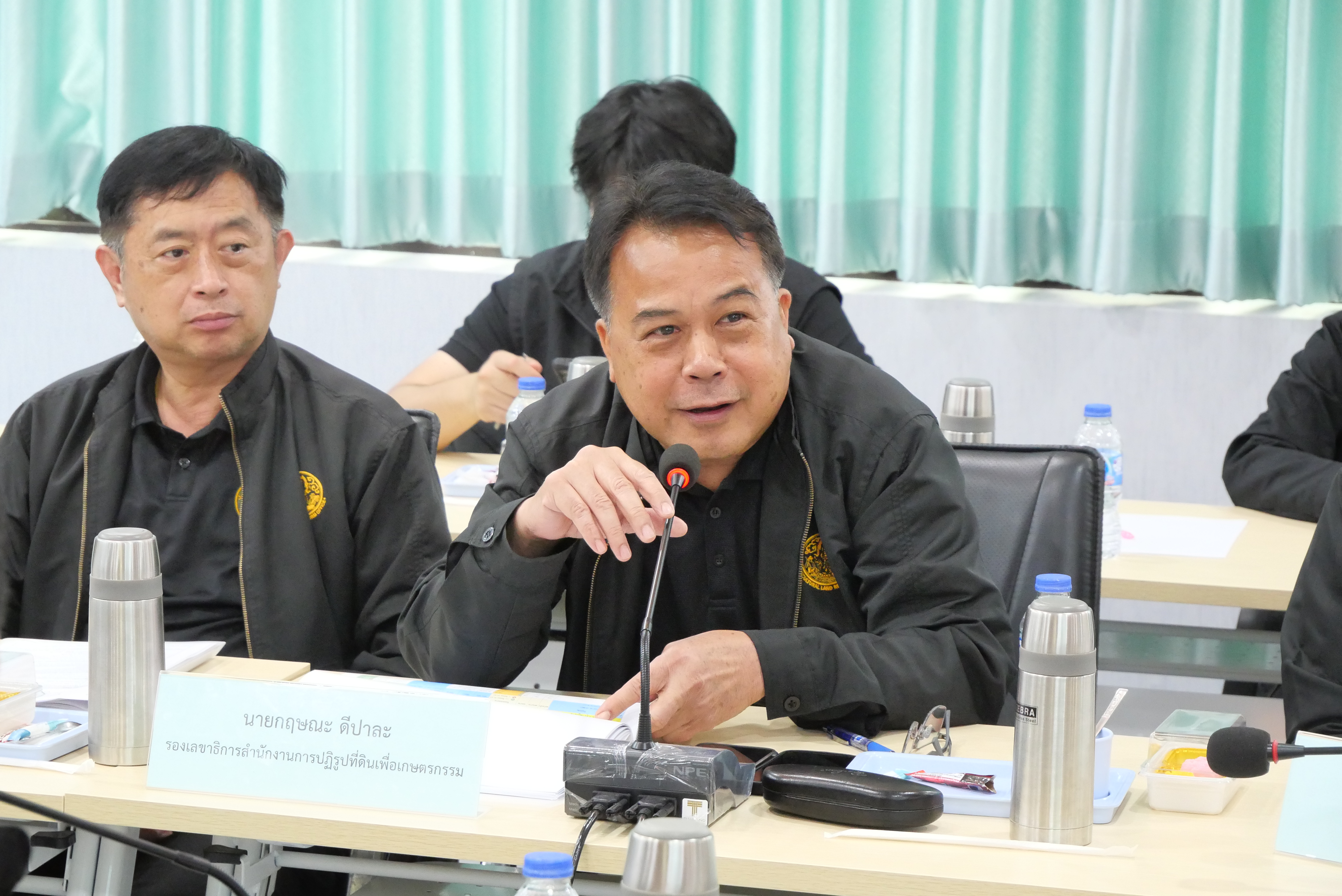 title - เลขาธิการ ส.ป.ก. ประชุมติดตามผลการดำเนินงาน และการใช้จ่ายงบประมาณ ประจำปีงบประมาณ พ.ศ.2569 ของภาคใต้ 